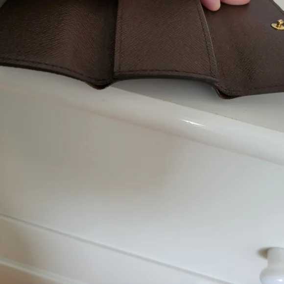 Louis Vuitton Brown Checkered Clutch - Picture 13 of 13